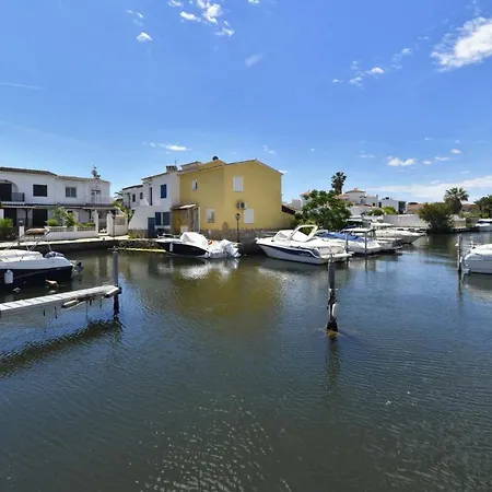 Puerto Sirena - Barneda