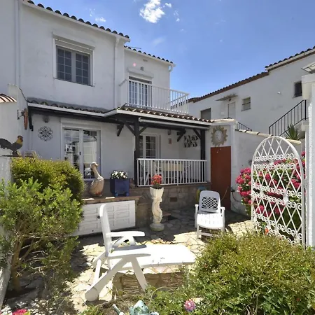 Puerto Sirena - Barneda Tatil Evi Empuriabrava