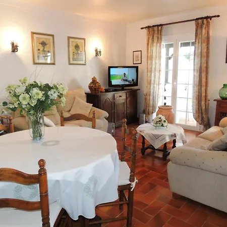Puerto Sirena - Barneda Tatil Evi