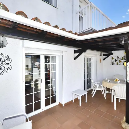 Puerto Sirena - Barneda Tatil Evi